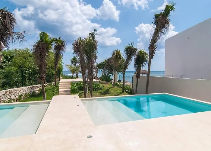 Ground Level Garden At South By Tao Santamar * Akumal