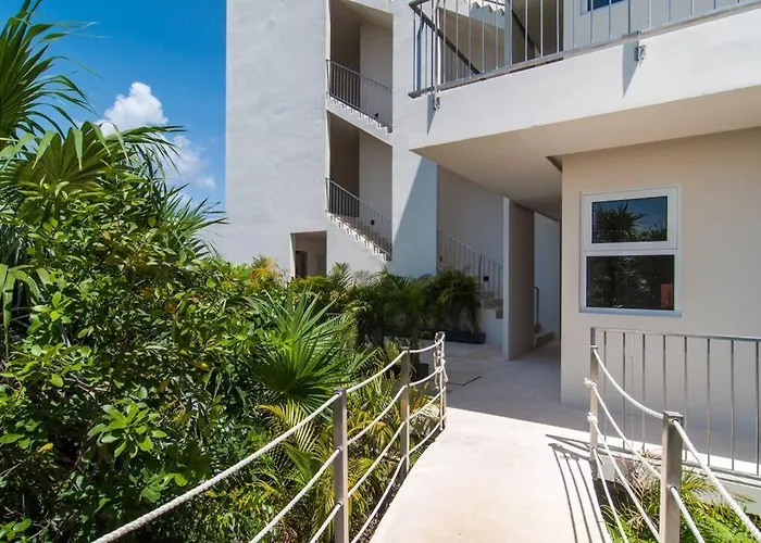 Ground Level Garden At South By Tao Santamar Appartement Akumal